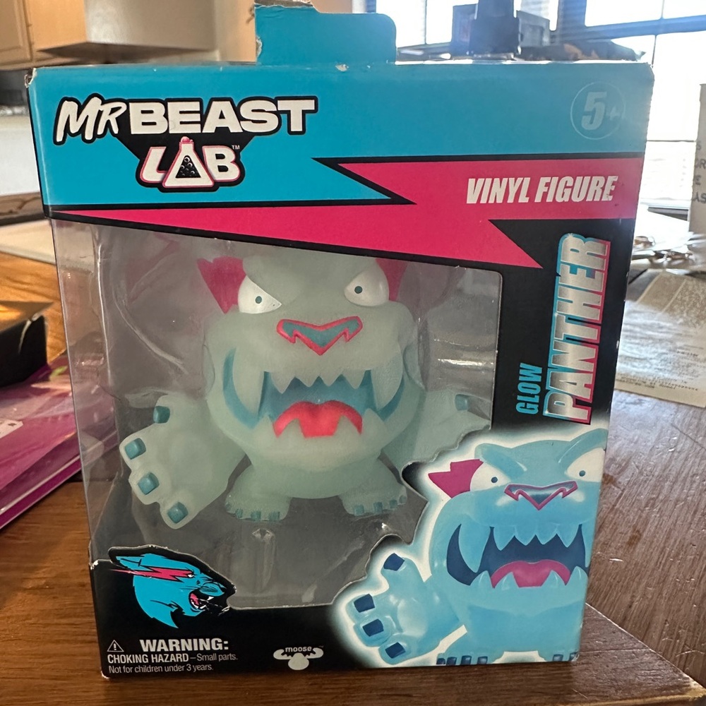 Mr.Beast Lab Collective Vinyl Figurine Glow Panther